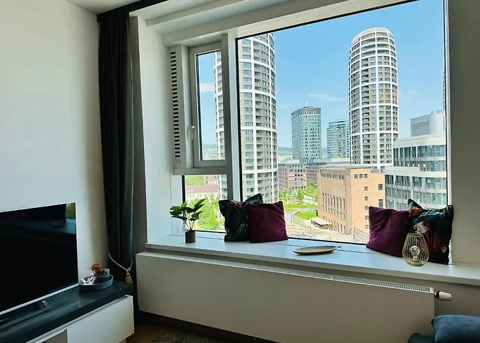 Апартаменти Apartments09 In New Building With Free Parking Panorama - Amazing View Close To Old Town Братислава