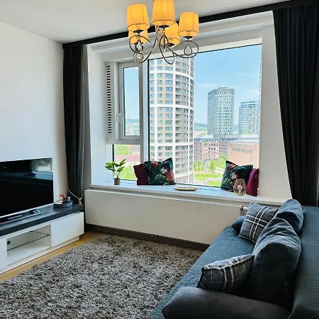 Apartments09 In New Building With Free Parking Panorama - Amazing View Close To Old Town Apartman